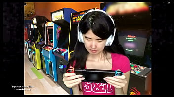 Gadis Remaja China Alexandria Dan Promo Seksi Yang Bikin Panas