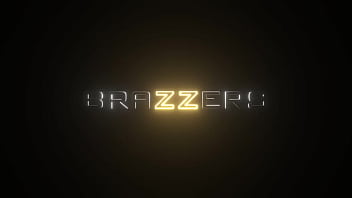 Brazzers Tergila-gila Pada Lubang Pantat Violet Myers Yang Menggoda, Masukkan Kode Xvpromo Di Situs Resmi Untuk Diskon Menggairahkan