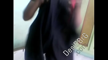Menggoda Payudara Ranum Wanita India