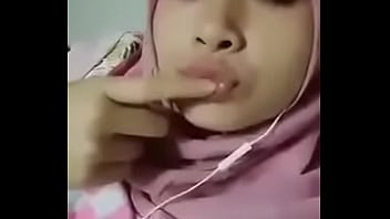 Panggilan Mesum Panas Dengan Gadis Berjilbab