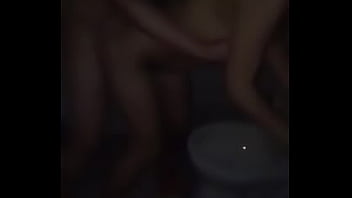 Gadis Tionghoa Panas Menggodai Di Kamar Mandi