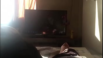 Mamada Dari Gadis Oriental Yang Menggairahkan