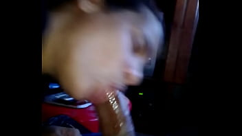 Sonja Arab Yang Genit Memberikan Blowjob Basah Dan Berantakan Yang Bikin Nafsu Membara