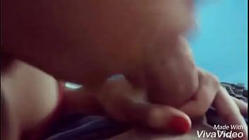 Istri Nakal Menghisap Kontol Dengan Nafsu Birahi