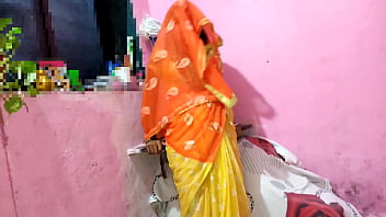 मस्त देसी भाभी को रंडी बनाकर जमकर चोदा