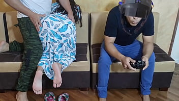 Aku Berharap Pacarku Main Game Realitas Virtual Biar Bisa Kuselingkuhi Dengan Sahabatnya Yang Kontolnya Jauh Lebih Gede Dan Perkasa