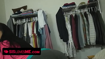 Sislovesme – Gadis Perawan Polos Digerogoti Lubang Pantatnya Yang Ketat Oleh Kakak Tiri Yang Ganas