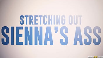 Membentangkan Pantat Sienna Hingga Terbelah – Sienna Day / Brazzers / Streaming Penuh Di Www.brazzers.promo/danny