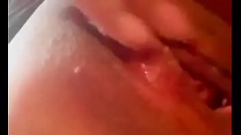 Mi Perra Caliente Me Manda Un Video Ardiente Masturbándose Y Rogando Por Mi Verga