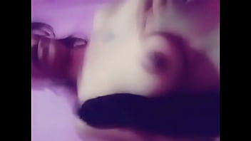 Gadis-gadis India Yang Menggoda Dengan Lekuk Tubuh Mempesona