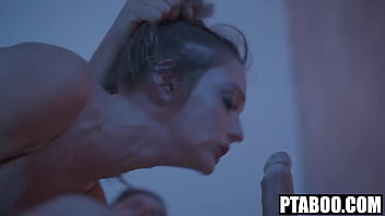Kenna James Dan Reagan Foxx Taklukkan Nathan Bronson Dalam Orgy Liar Yang Membara