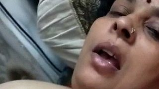Aunty Montok Pemilik Payudara Besar Bugil Dalam Video Mesum