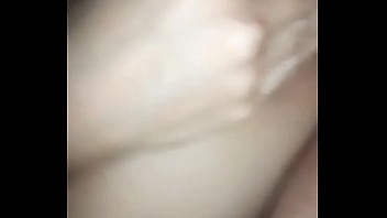 Novinha Gemendo De Tesão Enquanto Leva Rola E Tapas Na Bunda.