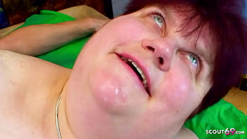 Bbw Berisi Matang Digunakan Untuk Fuck Kasar Oleh Anak Tiri