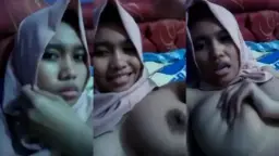 Gadis Lulusan Smk 45 Jakarta Yang Menggoda, Baru 14 Tahun