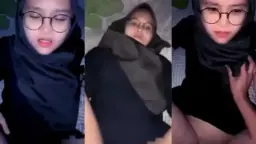 Hijabers Berkacamata Cantik Yang Heboh Dengan Aksi Ranjangnya