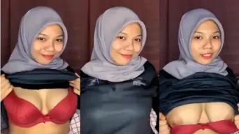 Rista Hijaber Genit Dengan Payudara Mulus Yang Menggoda