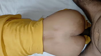 Mamak Muda Montokku Yang Menggoda Dalam Video Panas