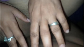 Kakak Ipar India Yang Seksi Dan Adik Ipar Yang Menggoda Dalam Adegan Panas