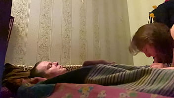 Mengebiri Pantat Ibu Malam Rusia Yang Tak Pernah Puas