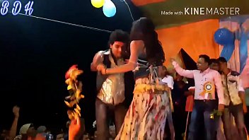 Tarian Sensual Bhojpuri Yang Menggoda