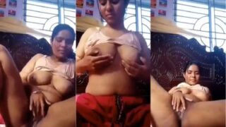 Desi Bhabhi Seksi Memamerkan Payudara Susu Dan Memek Basahnya Yang Menggoda
