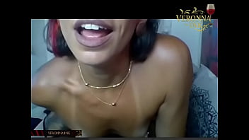 Live Intimacy With Veronna – Raw And Unfiltered Connection