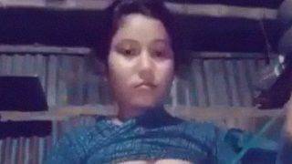 Pertunjukan Telanjang Bulat Sendirian Dari Gadis Bangladesh