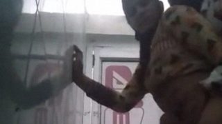 Video Porno Seks Toilet Pasangan India