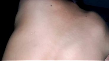 Ibu Temanku Diam-diam Meminjamkanku Untuk Kebutuhanku Di Belakang Suaminya