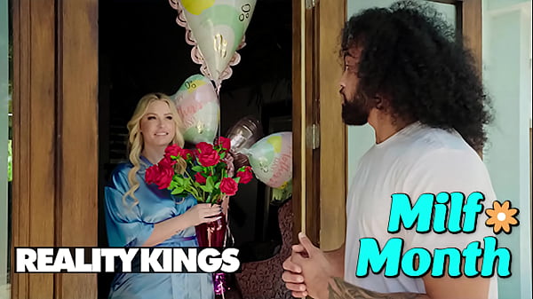 Jenna Starr Yang Bergairah Kesepian Di Hari Ibu, Hingga James Datang Memuaskan Dahaga Liarnya – Reality Kings