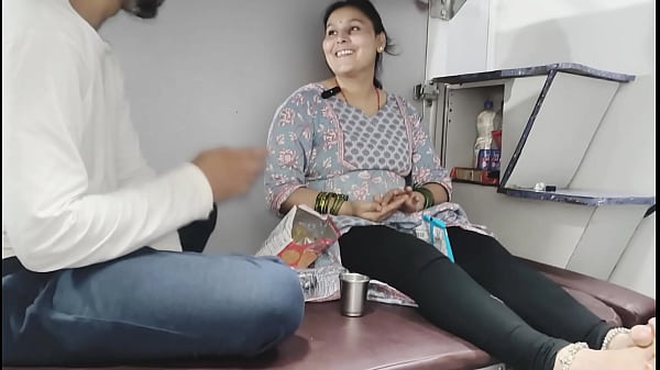 Ibu Mertua Tante Tiri Digoyang Di Kereta Dari Kashmir Ke Kanyakumari