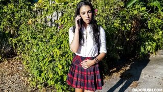 Angelica Cruz Dibuang Dari Kantor, Bapak-bapak Pengen Ngentot