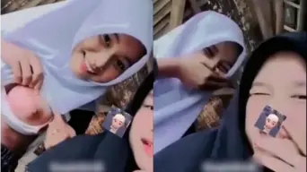 Pamer Payudara Demi Viral Di Tiktok