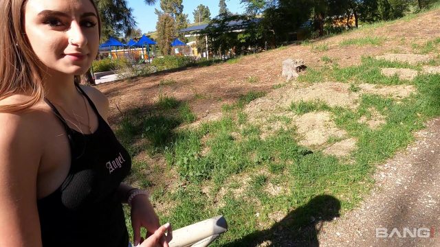 Penelope Kay Suka Dubur Sempitnya Direnggang Dan Dipenuhi Sperma