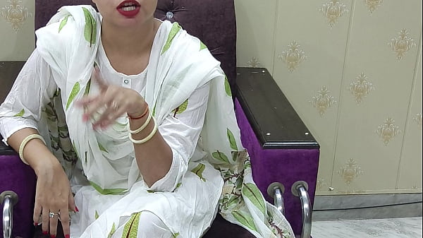 Ibu Tiri India Yang Cantik Dihardiki Vagina Dan Pantatnya Oleh Anak Tirinya Vivek