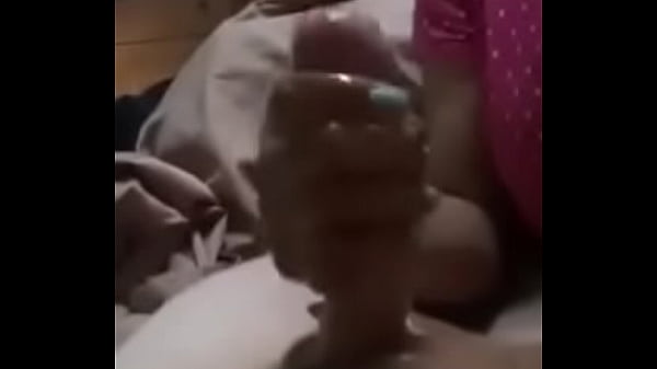 Pulang Dari Sekolah Dengan Kepala Penuh Tekanan, Lalu Minta Nenek Bantu Lepaskan Semua Beban Dengan Cara Yang Intim