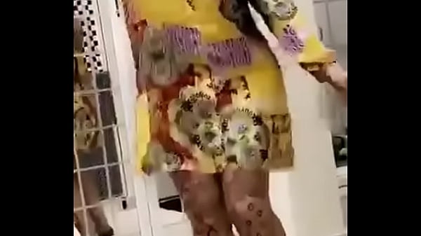 Desi Tiga: Kisah Malam Panas Tiga Wanita