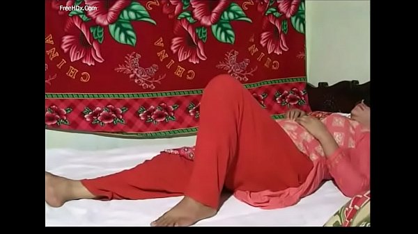 Bokong Montok Bhabhi India Digoyang Keras
