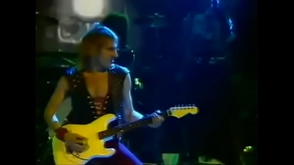 Krokus Mengguncang Panggung Dengan Gaya Liar Dan Sensual Di Tahun 1983
