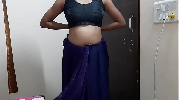 Menggoda Istri India Yang Menggairahkan Di Perayaan Diwali 2019