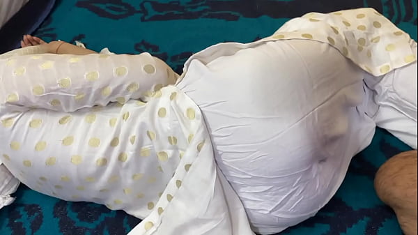 Sardarni Janda Punjabi Yang Bergairah Dan Anak Lelakinya – Film Panas Full Hd