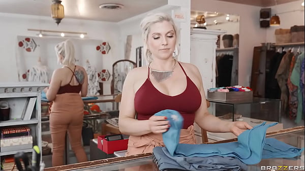 Panggilan Mesum Di Butik – Christie Stevens Dan Laney Grey Main Seru Di Brazzers