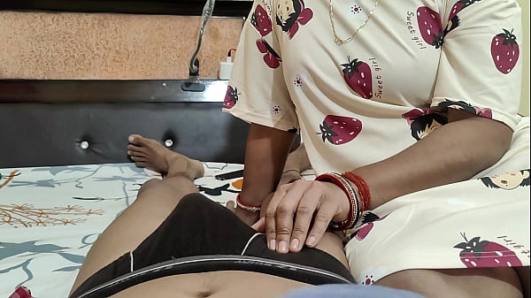 देसी जोड़े की रात भर की गर्मागरम रोमांटिक चुदाई