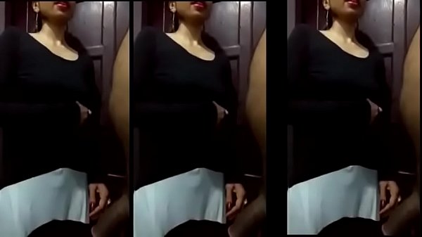 Adik Tiri Yang Nakal Dan Menggoda