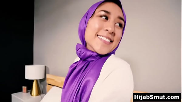 Gadis Arab Berjilbab Berani Berhubungan Intim Tanpa Izin Orang Tua