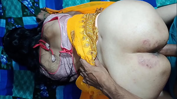 Gadis India 21 Tahun Baru Menikah, Celana Dalam Ketat, Bercakap Mesra Di Kamar Dengan Bahasa Hindi
