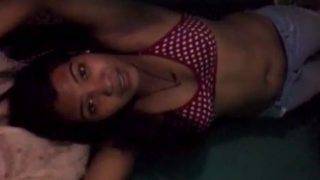 Selfie Mesra Desi Di Kamar Mandi Saat Mandi
