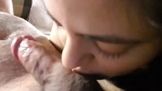 Tiupan Gila-gilaan Ini Bikin Pria Meleleh Deras Tak Terbendung