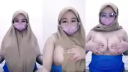 Ukhti Berhijab Coklat Pamer Payudara Montok Menggoda